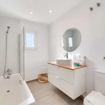 Vacation I Banus Waterfront Penthouse Marina, Sea View, Beachfront *